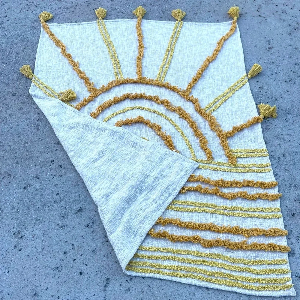 Modern Ray Throw Blanket